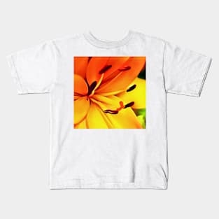 Prairie Lily Macro Kids T-Shirt